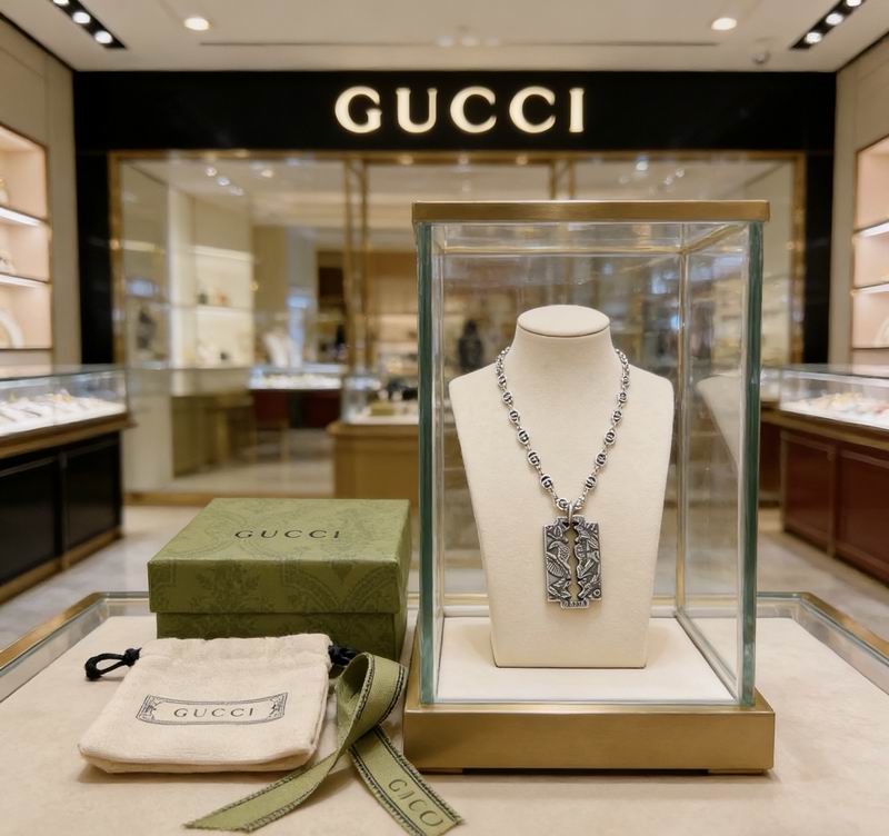 Gucci Necklace 03yxs92